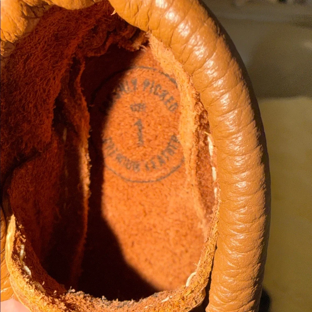 Bundle Brown Freshly Picked and Black Robeez Baby Moccasins Leather size 0-6 m